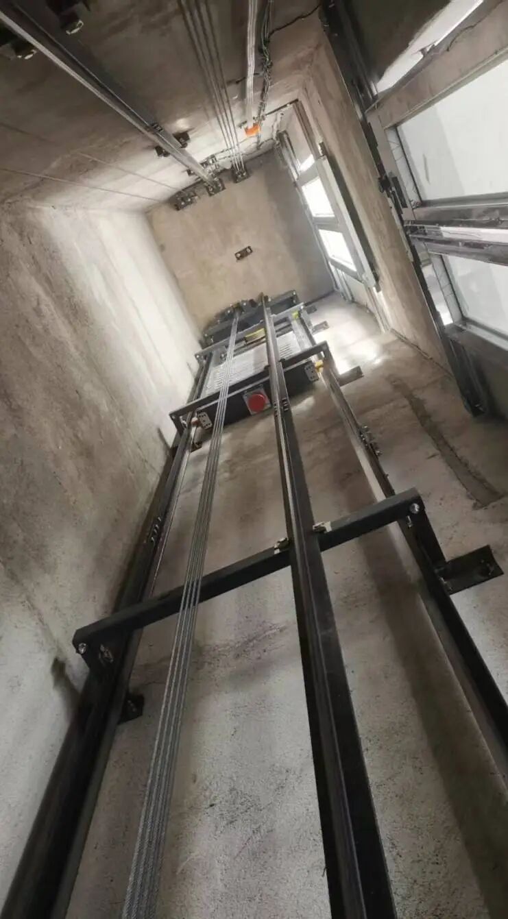 法立奥电梯安装